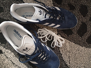 Adidas jalatsid 46 nagu uus (3 foto / 4)