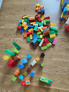 Lego Duplo (1 фото из 3)