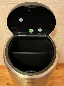 Мусорное ведро Brabantia Touch 2x 20л (3 фото из 7)