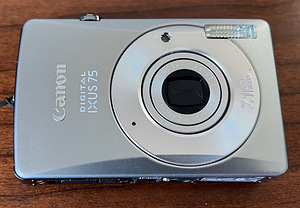 Canon Digital IXUS 75 (1 фото из 4)