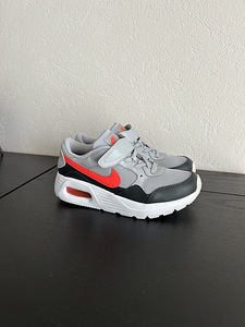UUED Nike Air Max tossud nr 33 (2 foto / 6)
