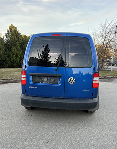 Vw Gaddy 2.0 бензин+газ 2014 5 мест (11 фото из 11)