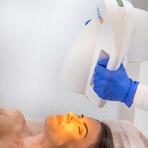 Pakendis! Kasutamata! Valgusteraapia lamp BIOPTRON PRO1 (8 foto / 10)