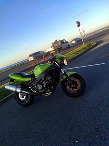 TRIUMPH SPEED FOUR (7 фото из 8)