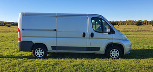Peugeot Boxer (4 фото из 10)