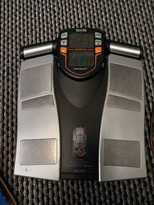 Tanita Bc-545N (2 foto / 4)