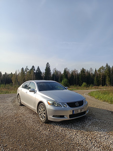 Автомобиль (8 фото из 8)