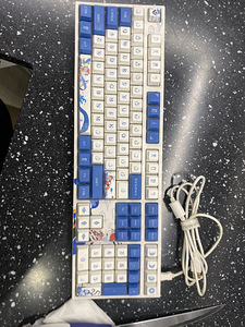 Varmilo klaviatuur (1 foto / 3)