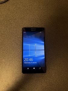 Продается телефон! Microsoft Lumia 950 XL (3 фото из 3)