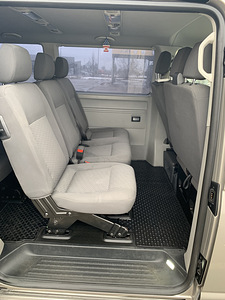 Volkswagen Caravelle long (5 foto / 15)