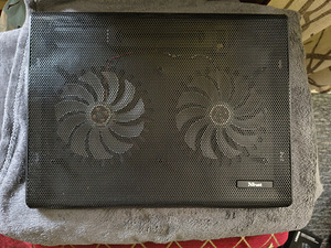 Lenovo Legion 5 Pro (RTX 4070; R7 7745HX) KOMPLEKT (8 foto / 10)