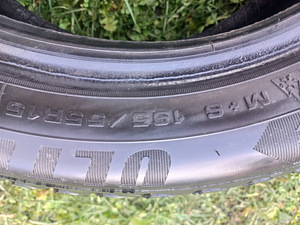 Naastrehvid R15/55/195 Goodyear ultragrip (2 foto / 4)
