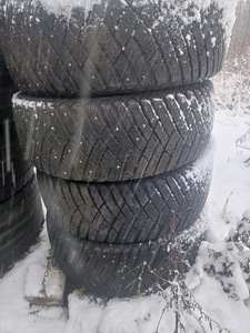Naastrehvid R16/55/205 Goodyear Ultragrip (1 foto / 4)