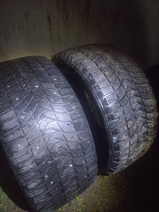 Naastrehvid R18/40/245 Michelin x-ice north 3 (1 foto / 6)