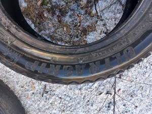 Naastrehvid R15/55/195 Goodyear Ultragrip (4 foto / 4)