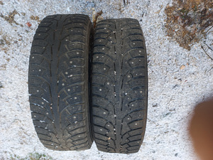 Шипованные шины R15/65/185 Nokian Nordman (1 фото из 5)