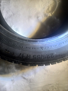 Naastrehvid R17/55/225 Continental ContiICEcontact (3 foto / 4)
