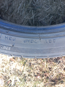 Suverehvid R19/35/255 Bridgestone Potenza (3 foto / 6)