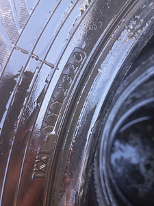 Naastrehvid R18/60/265 Yokohama ICE Guard (2 foto / 5)