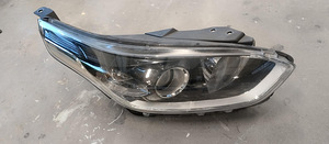 KIA CEE'D (CD) 03.2018- (1 foto / 4)