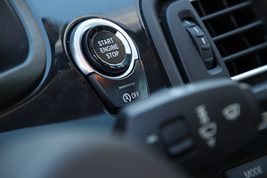 M/V BMW 535 (230kw) 2012a (14 foto / 15)