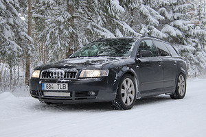 Audi A4 Quattro 3.0 Manuaal 165Kw (2 foto / 8)