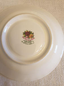 Old Country Roses, Royal Albert bone china (5 foto / 6)
