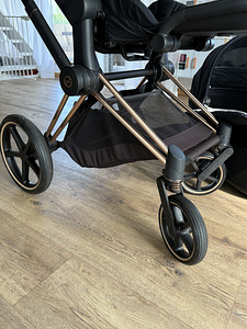 Cybex Priam v4 Deep Black komplekt (5 foto / 10)