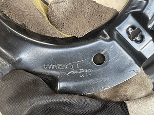 BMW F32/F36 kaitsepidurikatted (tagumised) (3 foto / 6)