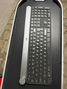 Logitech CRAFT juhtmevaba klaviatuur (2 foto / 4)