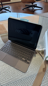iPad Pro M4 11” 512 gb Wifi Hõbe (2 foto / 6)