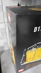 LEGO App-Controlled Cat® D11 Bulldozer (4 foto / 5)