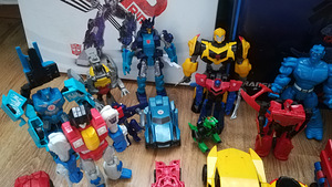 Transformers mängukujud (3 foto / 6)