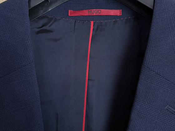 Hugo Boss meeste ülikond + mantel + 2 lipsu