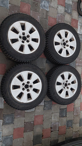 Audi 5x112 R16 veljed 225/60/16 naastrehvidega (8mm) (1 foto / 3)