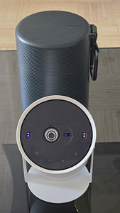 Проектор Samsung freestyle (2 фото из 2)