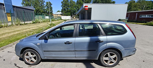 Ford Focus Tourer (3 foto / 6)