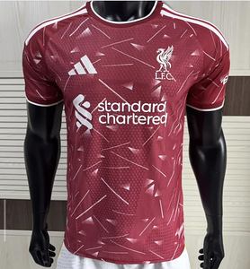 Jalgpalli särgid Barcelona, Liverpool, Arsenal (3 foto / 7)