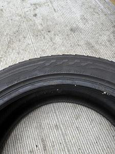 245/45R19 Yokohama (7 foto / 8)