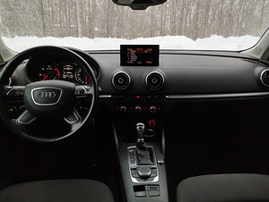 Audi A3 Sportback (7 foto / 9)