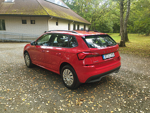 Skoda Kamiq (3 фото из 10)