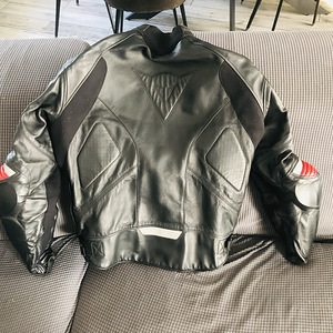 Moto jakk (3 foto / 4)