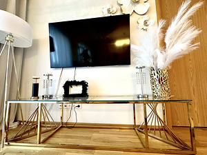 Riiul TV jaoks / TV alus (1 foto / 2)