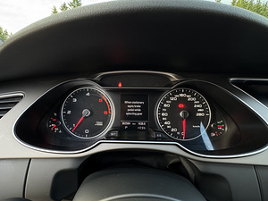 Audi A4 B8.5 Facelift 2.0TDI (105kW) | Долгая история (13 фото из 15)