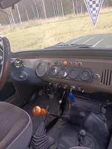 Продается UAZ 31512 (8 фото из 9)