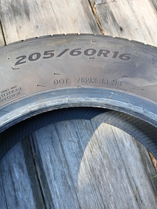 Шины 205/60R16 (2 фото из 5)