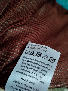 Didriksons parka Karen 34 (7 foto / 7)