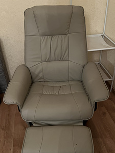 Elektrimassaaži ja soojendusega tugitool + jalatugi (2 foto / 2)