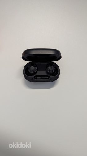 Kõrvaklapid JBL QUANTUM TWS AIR