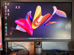 ASUS ROG SWIFT PG259QN (1 foto / 2)